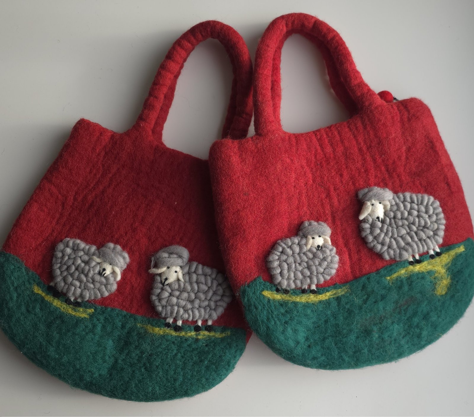 Meadow Sheep Bag - Image 2