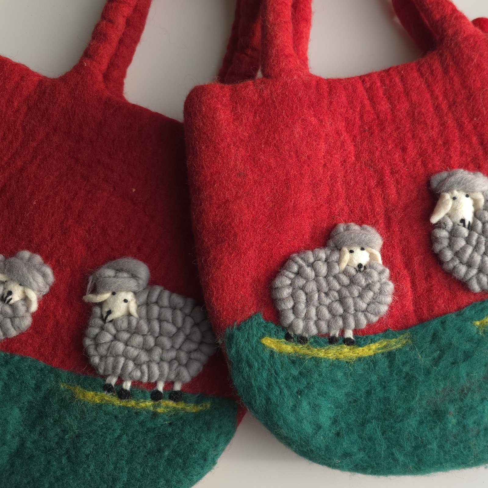 Meadow Sheep Bag - Image 3