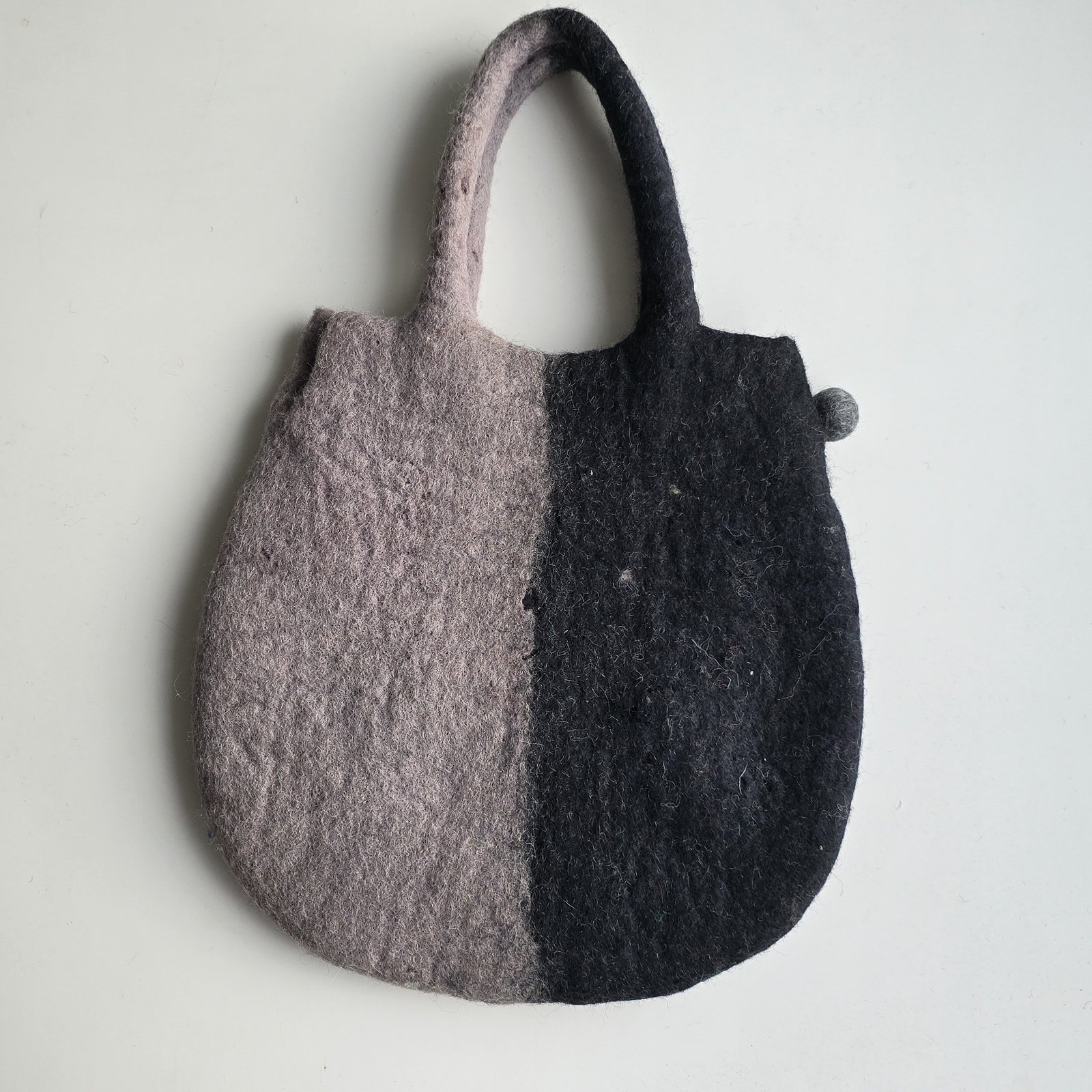 Ash Split Felt Bag