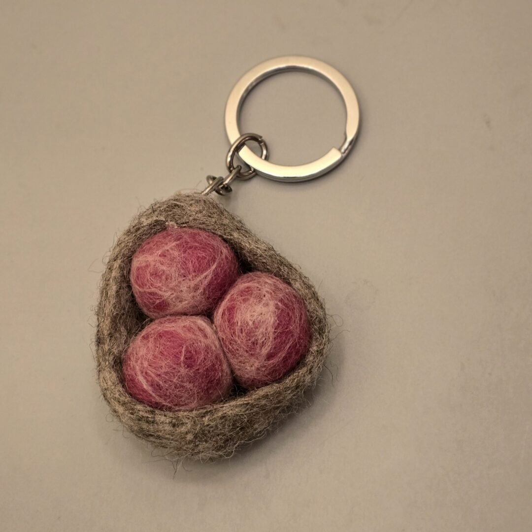 Pink Pea Felt Keyring